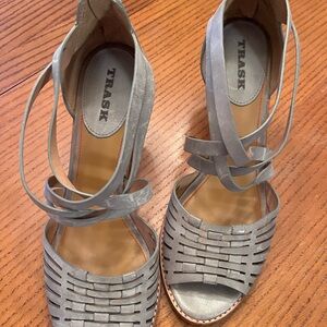 Trask Women's Gray Sandals